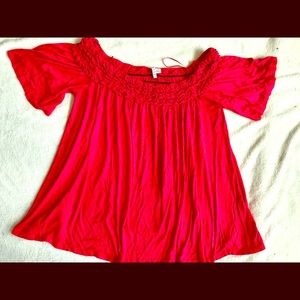 Flutter sleeve ruffle top